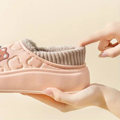 Ylvania - 裏地が豪華な防水スリッパ