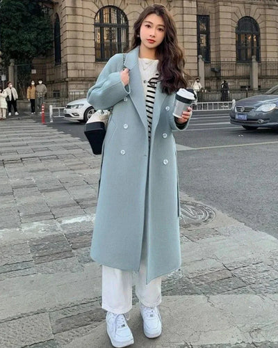 Dinah -  時代を超えたウールトレンチコート